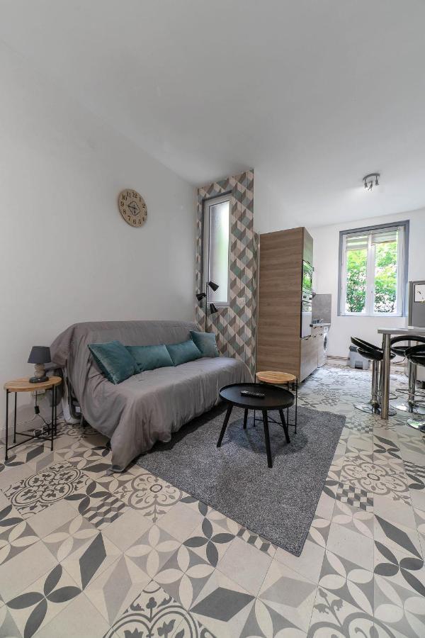 Le Gacon - Appartement Centre Ville ヴィシー エクステリア 写真